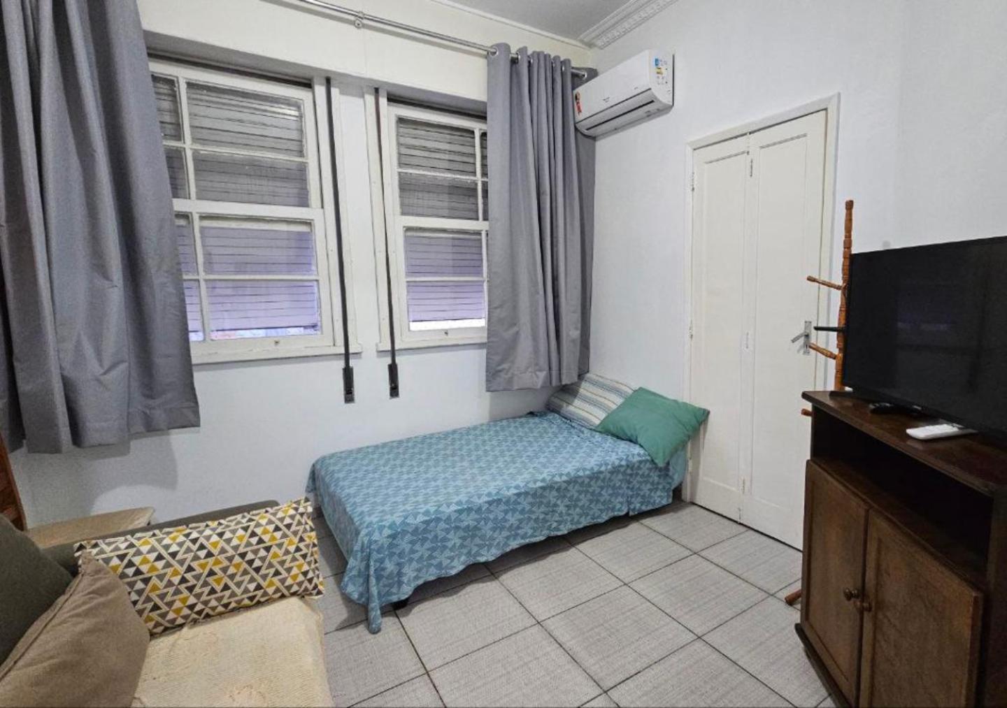 2 Quartos Proximo *